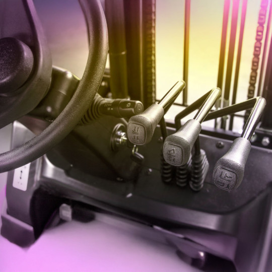 Carretilla elevadora eléctrica – CBH 3.0 | Mástil 4800 mm | AntOn by Jungheinrich